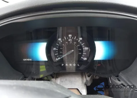 2018 Ford Fusion Hybrid Se z USA, uszkodzony, nr VIN 3FA6P0LU5JR197338